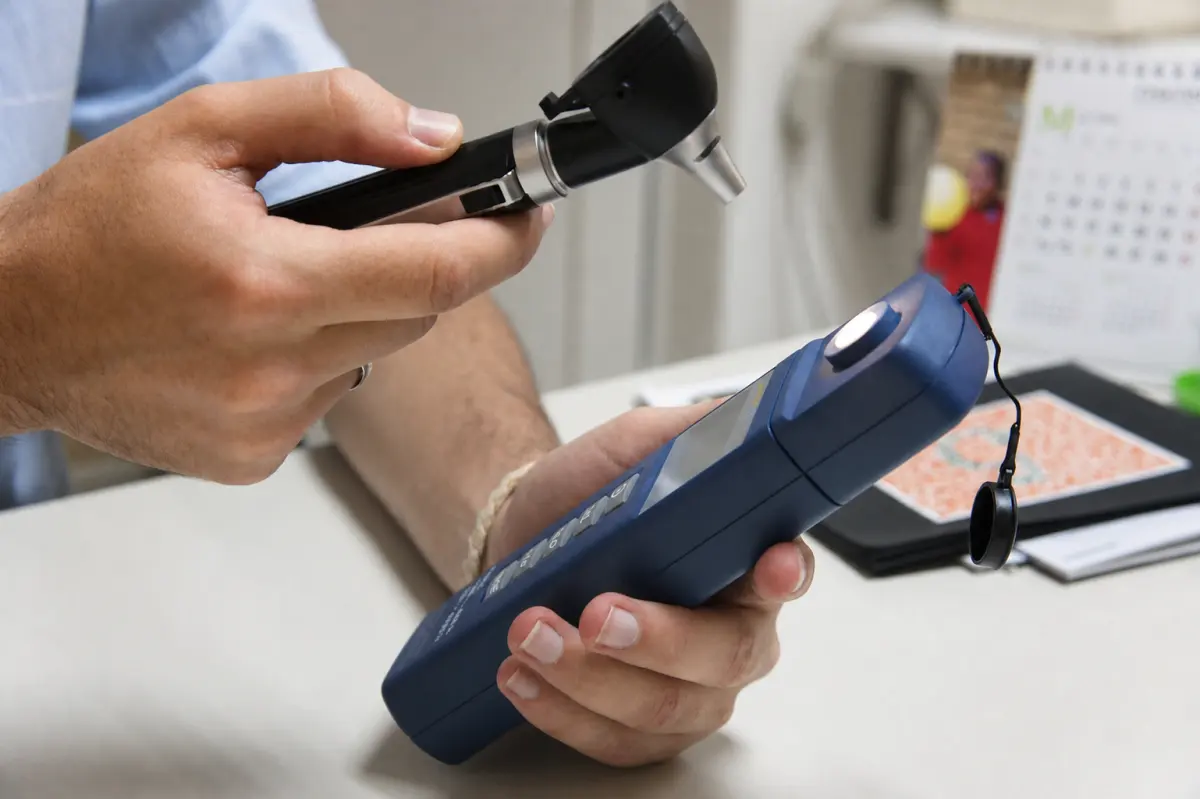 Comprobación funcional de instrumental médico